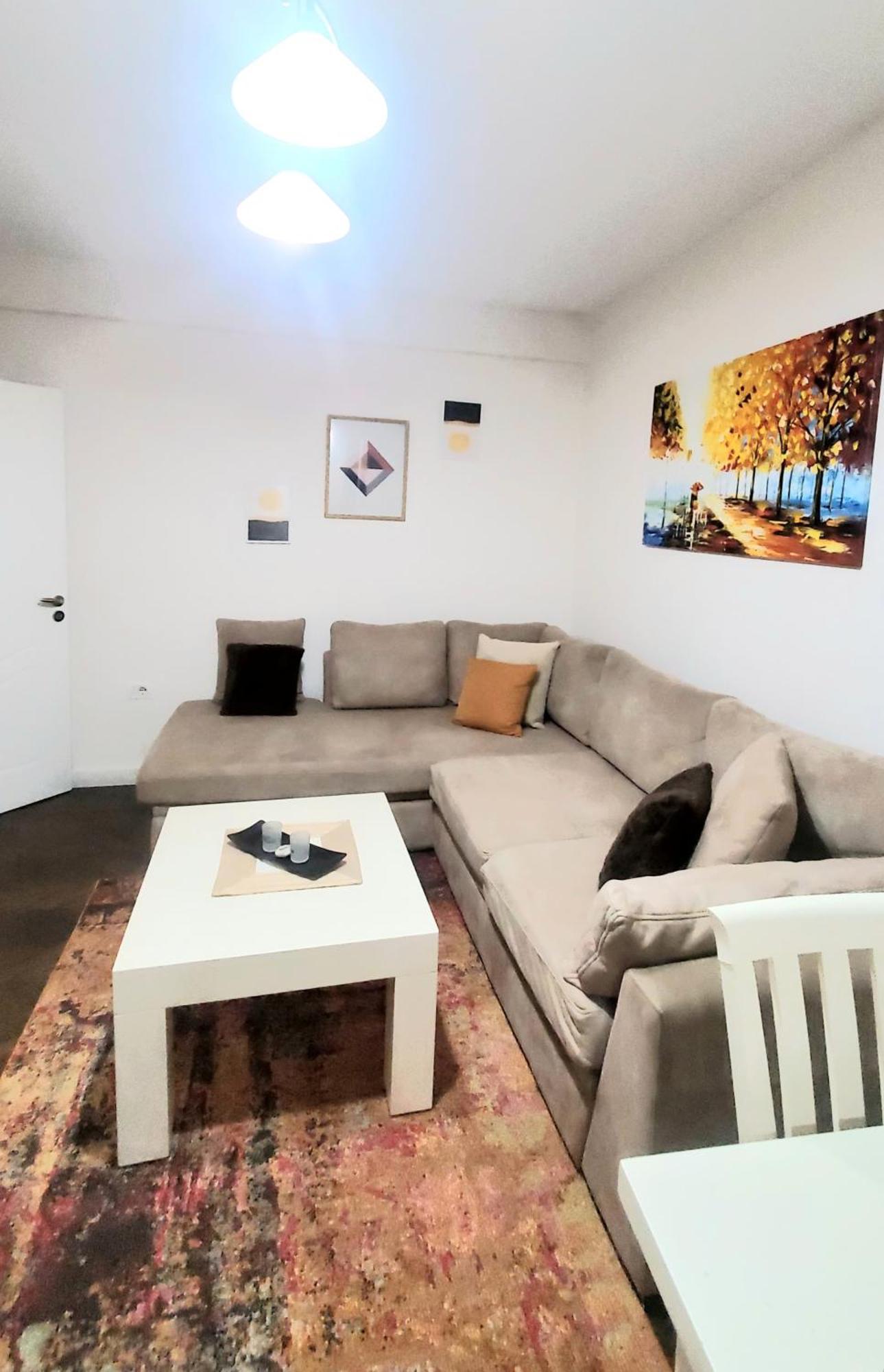 טיראנה Tulips Central - Entire Apartment מראה חיצוני תמונה